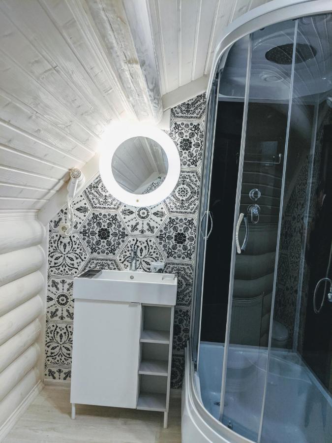 Asher Tatariv Exterior foto