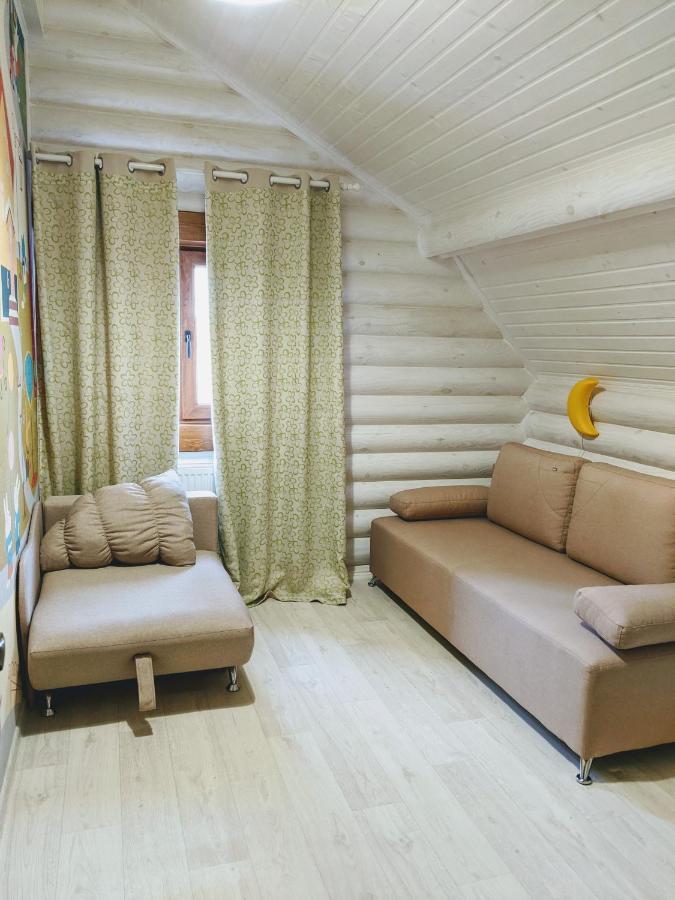 Asher Tatariv Exterior foto